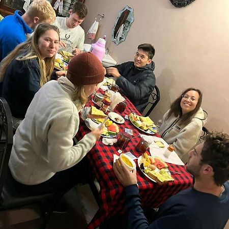 Anmut Hostel Lushoto Bagian luar foto