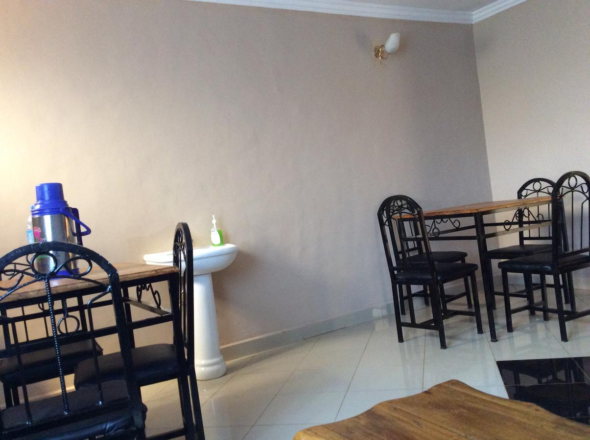 Anmut Hostel Lushoto Bagian luar foto